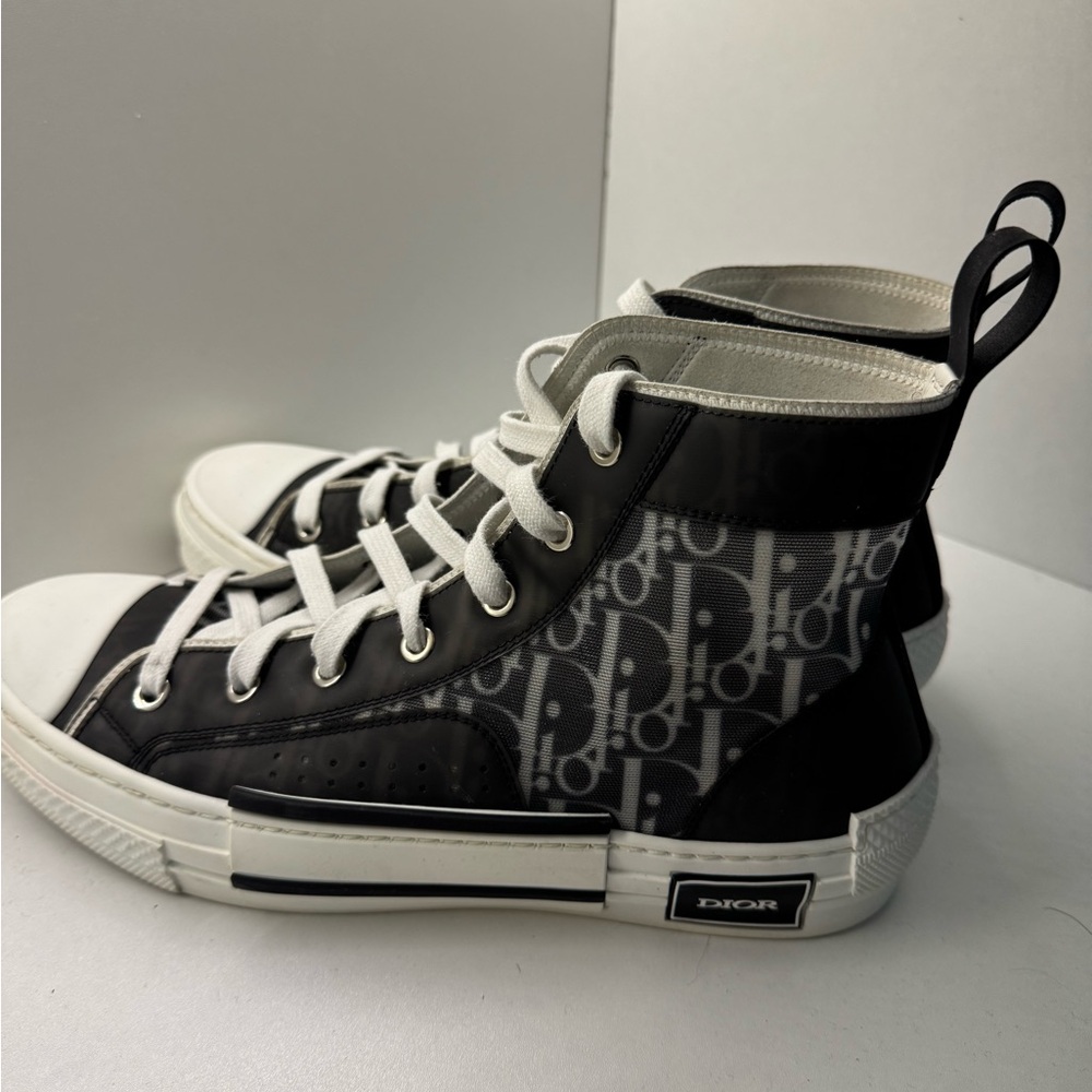 B23 League High-Top Sneaker - Picture 3 of 7